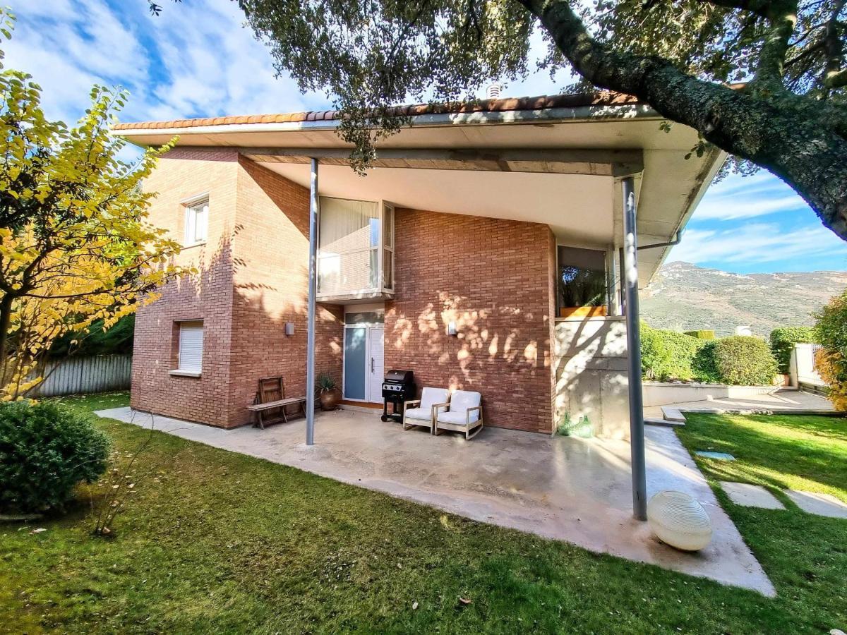 Villa Guara Golf Y Pool Comotucasa Nueno Zewnętrze zdjęcie